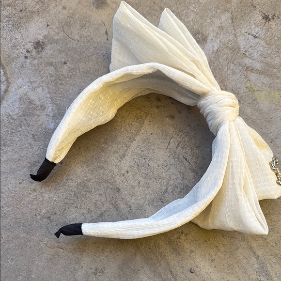 Chanel Beige Headband with Logo - Picture 4 of 5